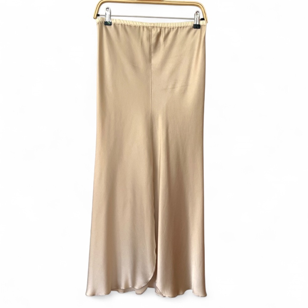 Peter Cohen Chic Midi‎ Skirt in Cream